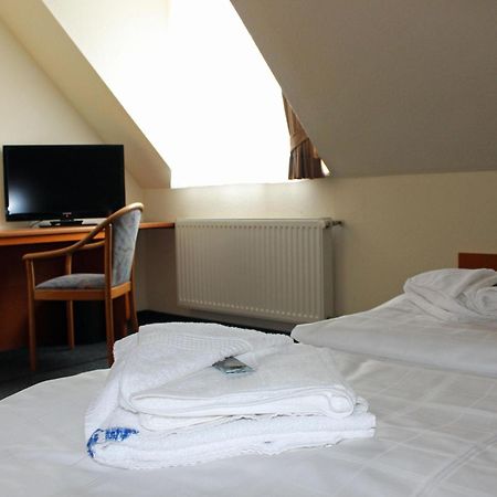 Hotel Saechsisches Haus Berggiesshubel Экстерьер фото