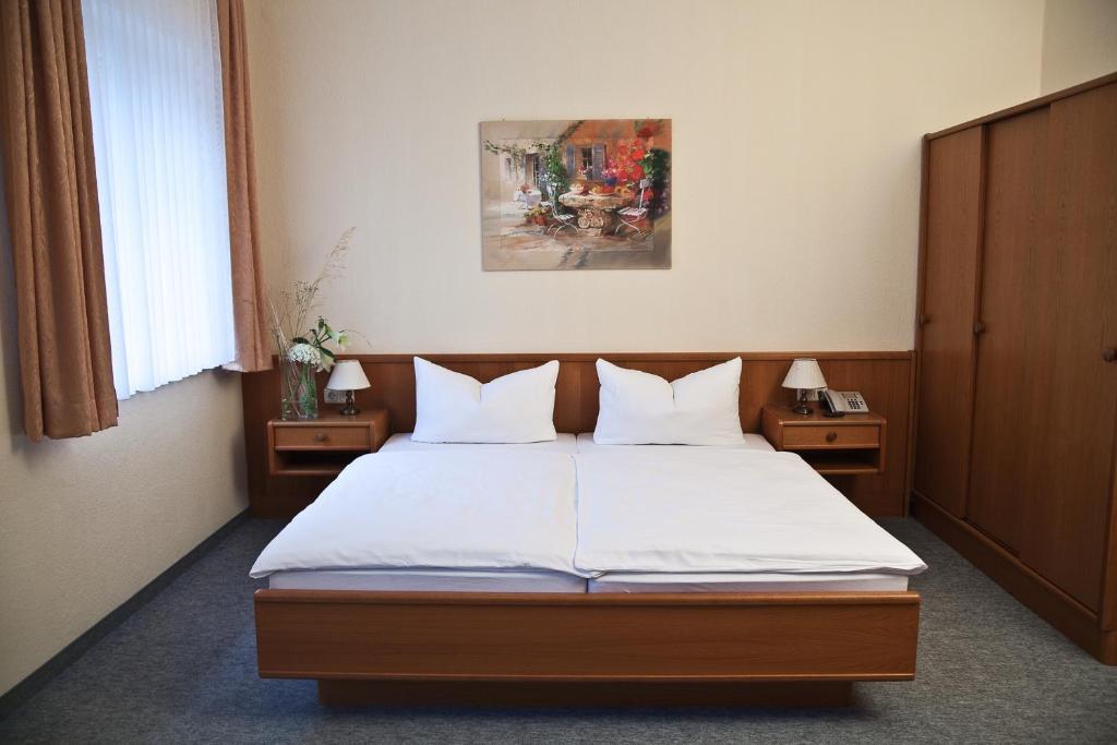 Hotel Saechsisches Haus Berggiesshubel Номер фото